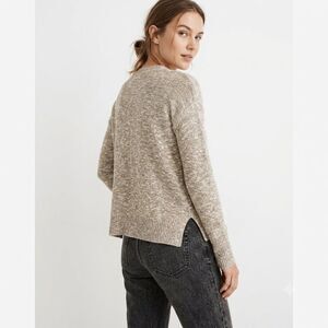 BDG Nubby Grey Pullover Sweater Small Lightweight Crewneck